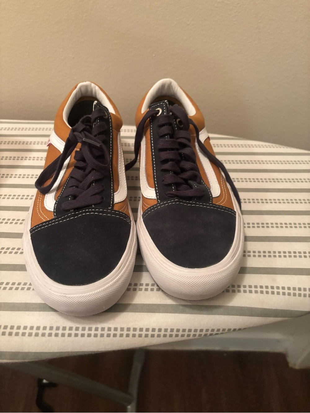 Vans Old Skool Pro Skate Shoes Navy Blue & Mustard Men’s Size 9 Men's Low-Top Sk